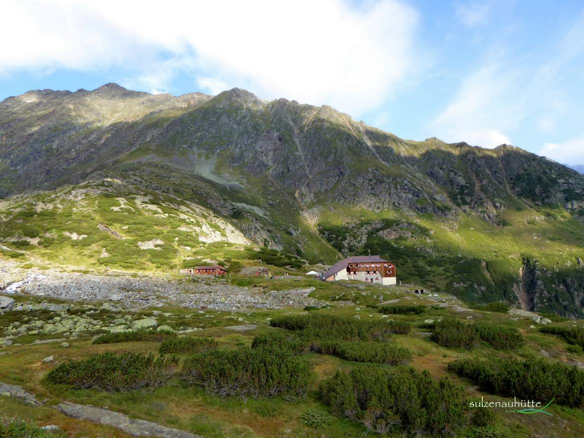 Sulzenau hut - Stubai High Trail